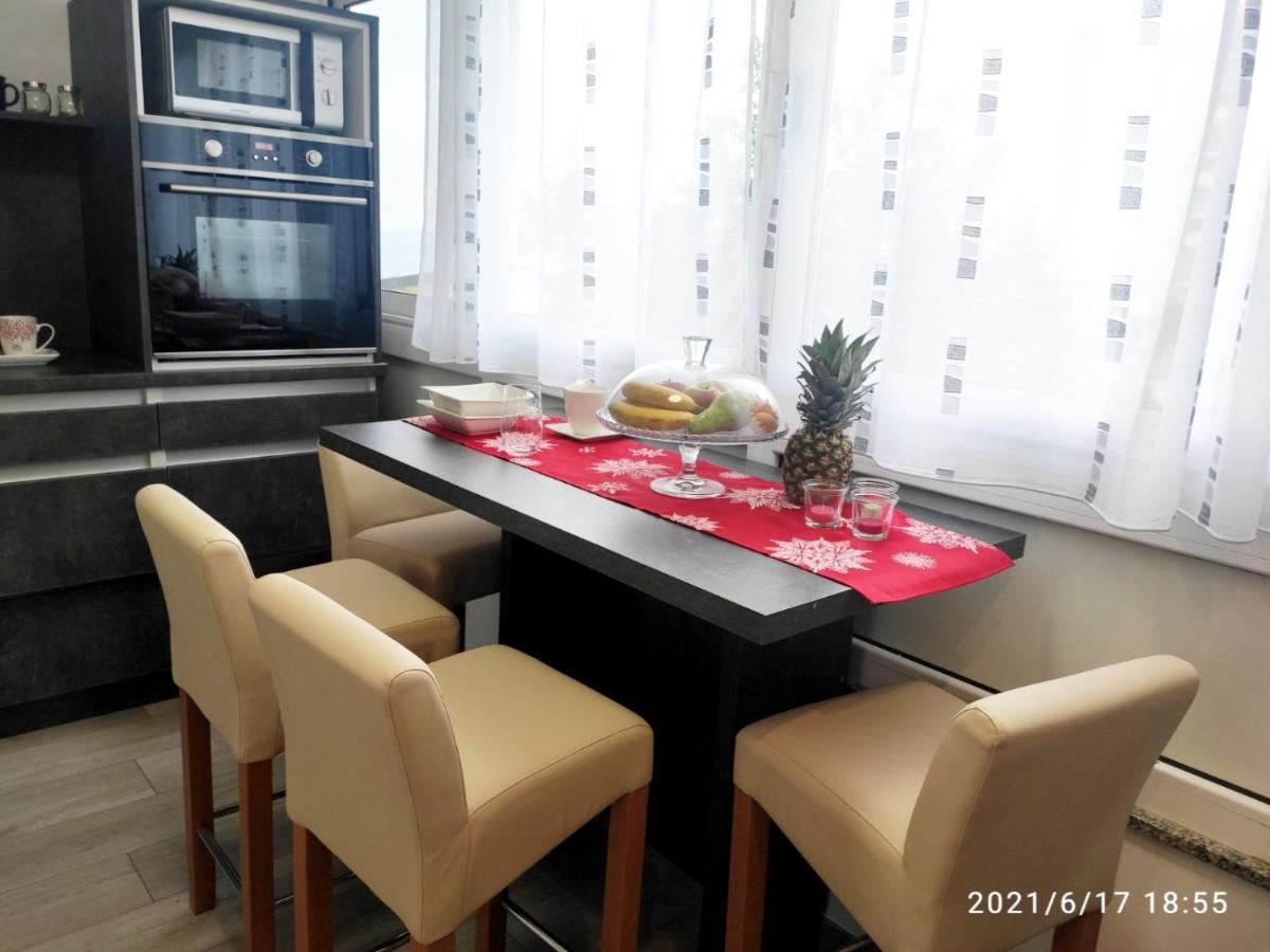 Apartment Nevera Rijeka Eksteriør billede