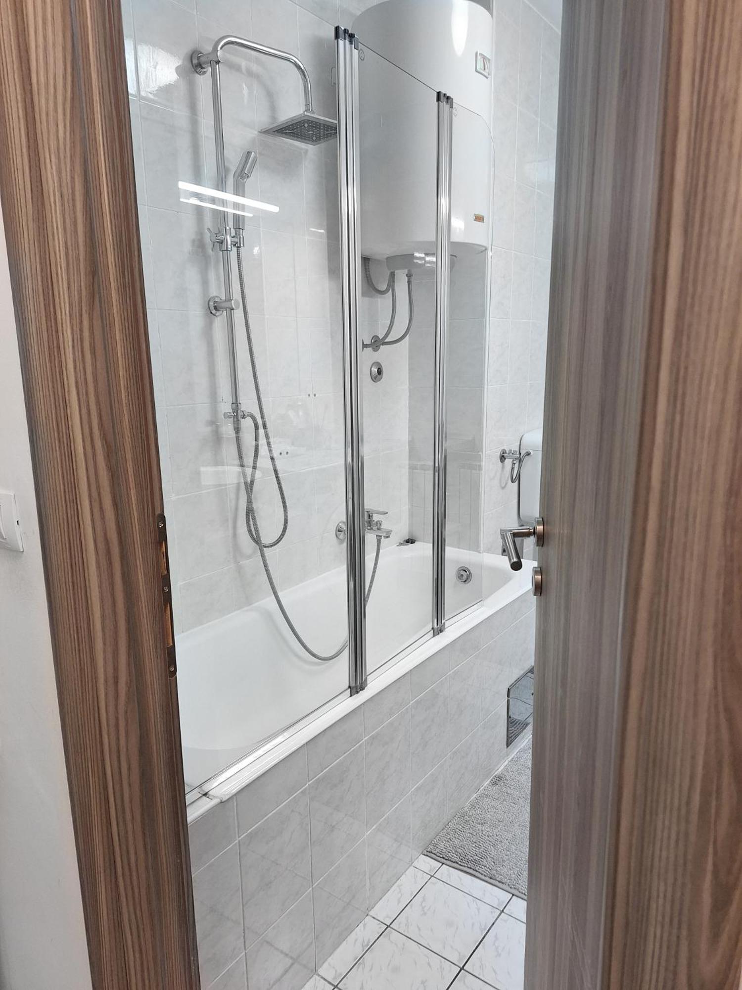 Apartment Nevera Rijeka Eksteriør billede