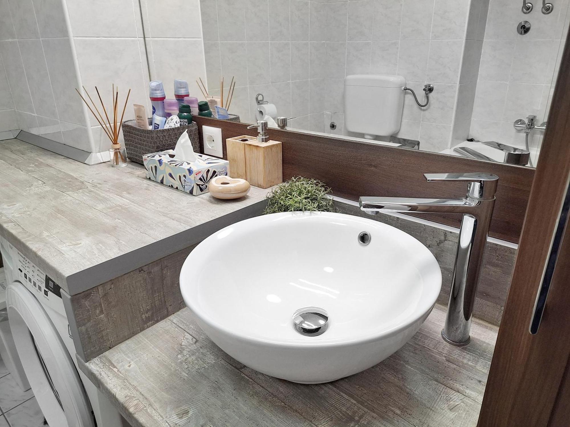 Apartment Nevera Rijeka Eksteriør billede